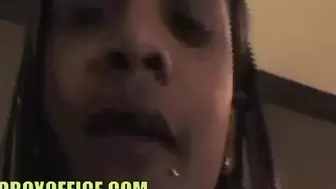 SURPRISE 6IX9INE VIDEOS HEADS TO NUMBER 1 plus girl piss on cake