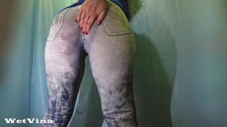 Peeing in jeans pants with gigantic sweet butt