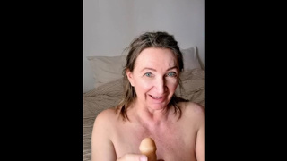 Older GILF better in sex. POINT OF VIEW role-play.