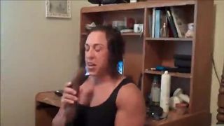 female bodybuilder practicing dick sucking