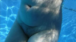 Curvy mature wife secretly filmed in swimming pool