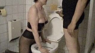 Gaby0Sucht2 - Toilet piss play