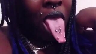 Nice tongue wit a nice throat 6